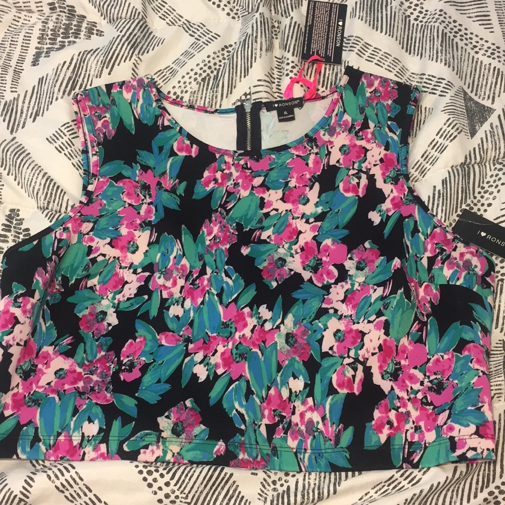 Fitted Floral Crop top